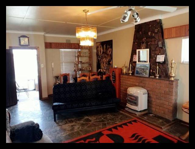 3 BEDROOM HOUSE FOR SALE IN GERMISTON SOUTH